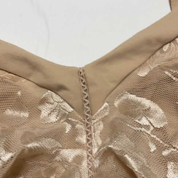 Wacoal Bra Awareness Full Figure Seamless Size 42F New No Tags - Picture 3 of 9